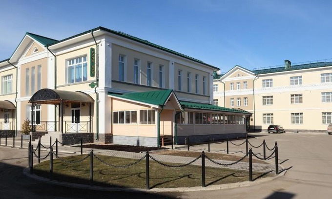 Pereslavl-Zalesskiy Hotel | Petrovsky Hotel