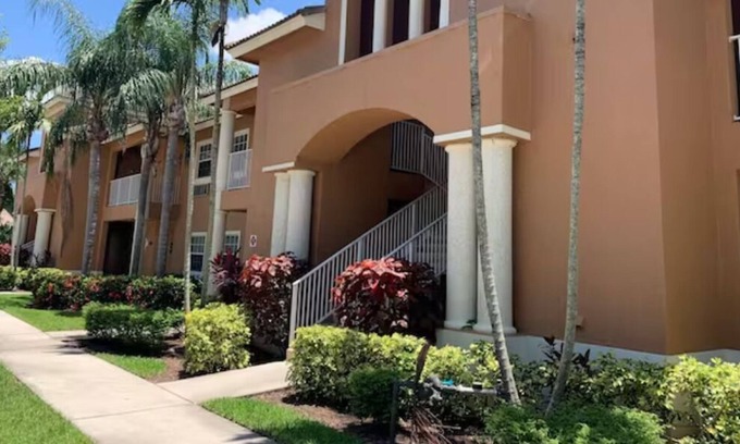 Port Saint Lucie Villa | PGA Village Villa - One or Two Bedroom