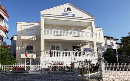 Thasos Town Hotel | Philoxenia Inn
