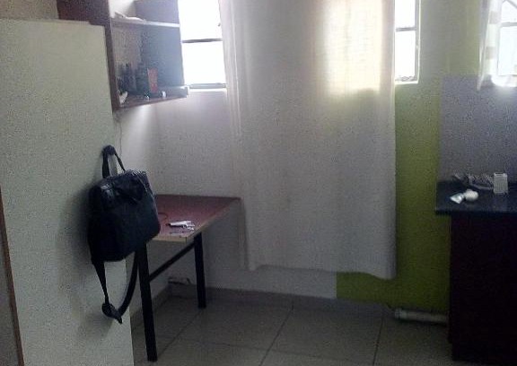 Braamfontein Apartment | Phineas court