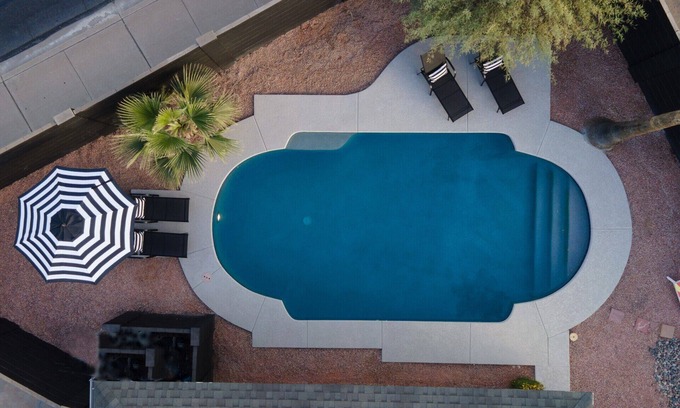 Arcadia Lite House | Phoenix Arcadia Area Retreat - Heated Pool, Casita