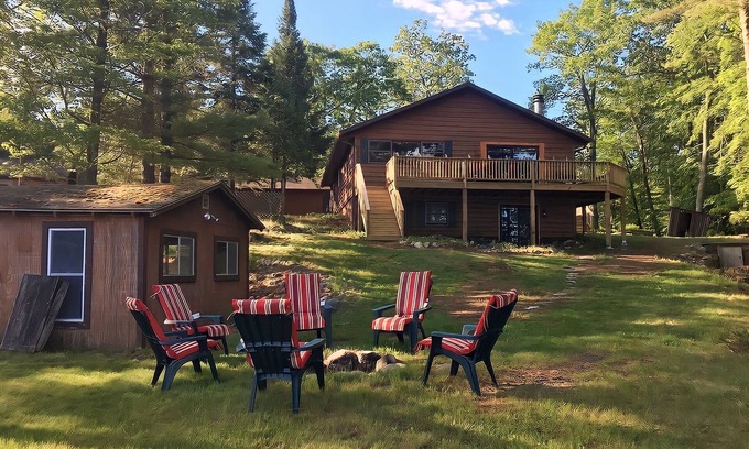 Lake Tomahawk House | Pia's Place Family friendly Northwoods Cabin on North Two Lake-Lake Tomahawk, Wi