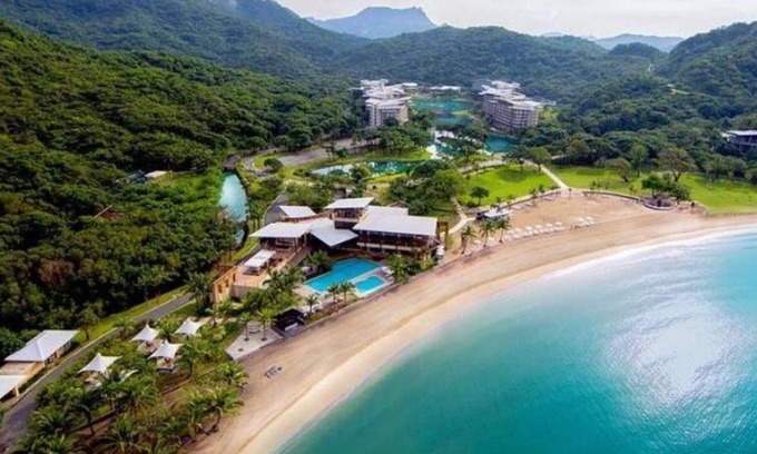 Barangay 16 Apartment | Pico de Loro Beach & Country Club Jacb715Penthous