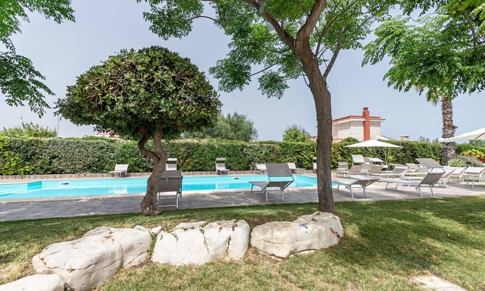 Municipio 1 Bed & Breakfast | Pietramare Luxury - Amber by Rentbeat