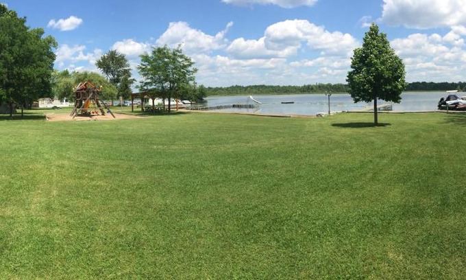 Bobcaygeon Other | Pigeon Hollow Park Cottages