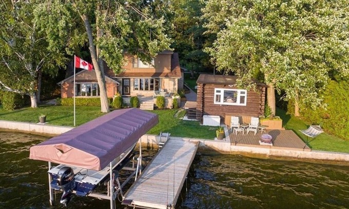 Bobcaygeon Cottage | Pigeon Lake Cottage