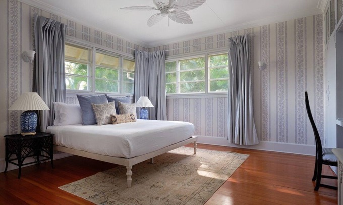 Wailuku Bed & Breakfast | Pikake Suite - Historic Elegance, Wailuku