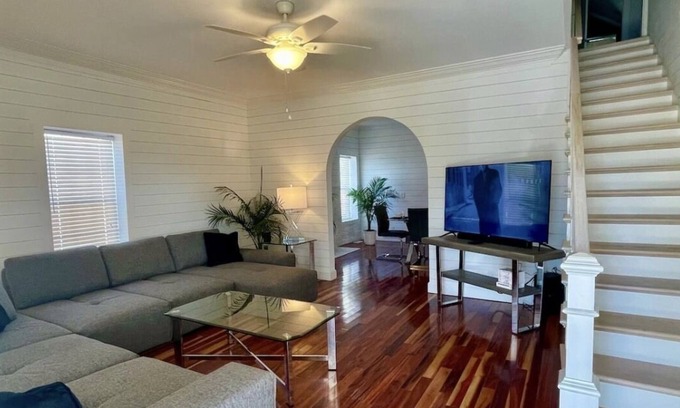 Kings Grant House | Pilot’s Pad