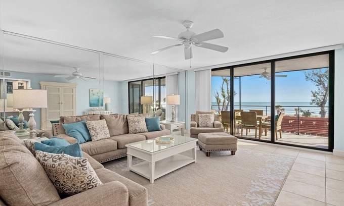 Sanibel Condo | Pine Cove #202 is a 3/2 Beachfront vacation rental on Sanibel Island