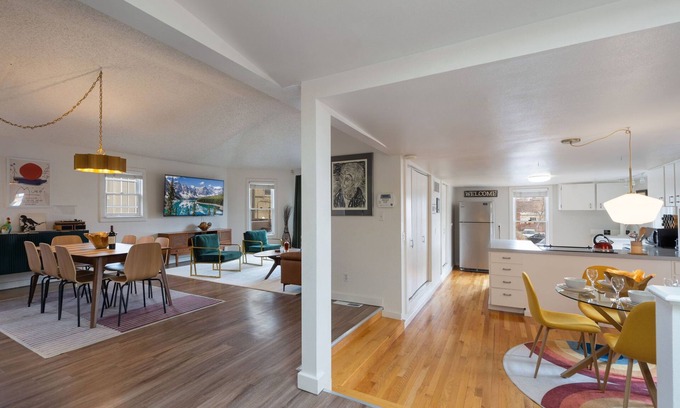 Fort Collins House | Pine Street Loft –Just steps from Old Town Square!