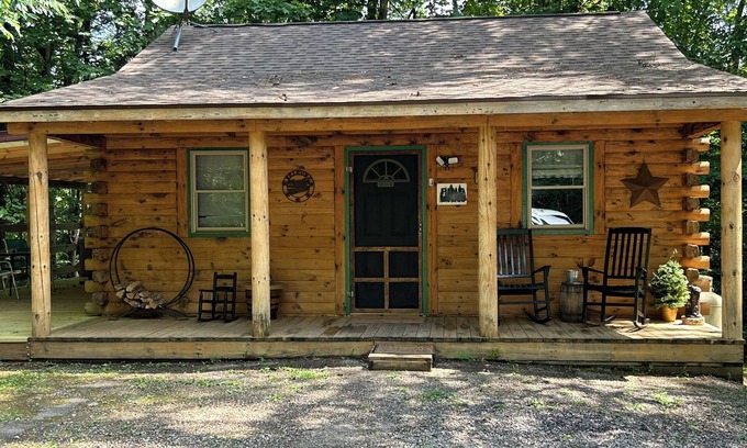 South Bloomingville Cabin | Pine View Cabin in Hocking Hills