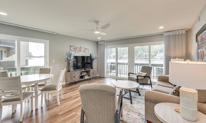 Pinehurst Condo | Pinehurst Lake Condo: Water View & Community Perks