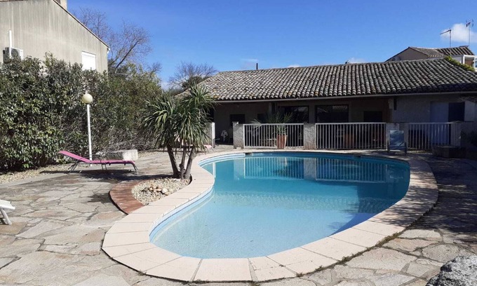 Pinet Villa | PINET villa tt comfort LARGE PRIVATE SWIMMING POOL WIFI 4 ch 8 pers 10km sea