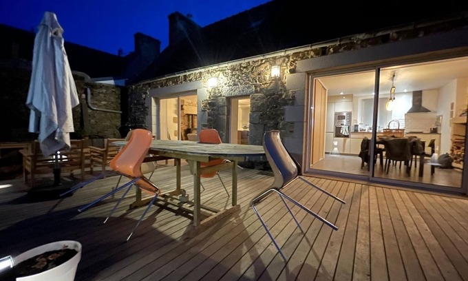 Trebeurden House | Pink Granite Coast in Brittany: Comfortable Home with Wi-Fi