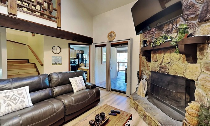 Ruidoso Condo | Pinon Park A15 | Upgraded, Great Location