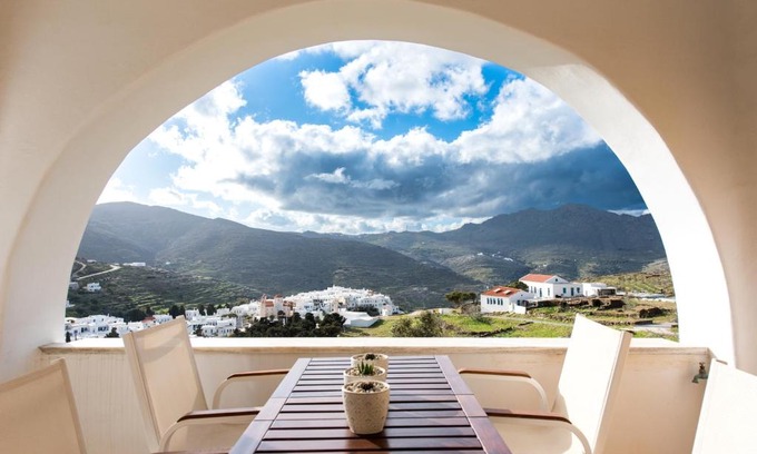 Panormos Apartment | Pirgos Suites
