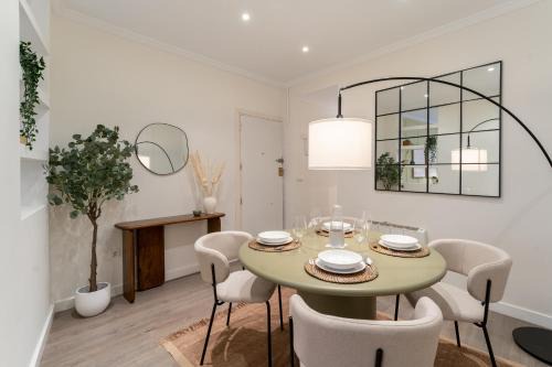 Golden Triangle of Art Apartment | Piso a pocos pasos del Retiro