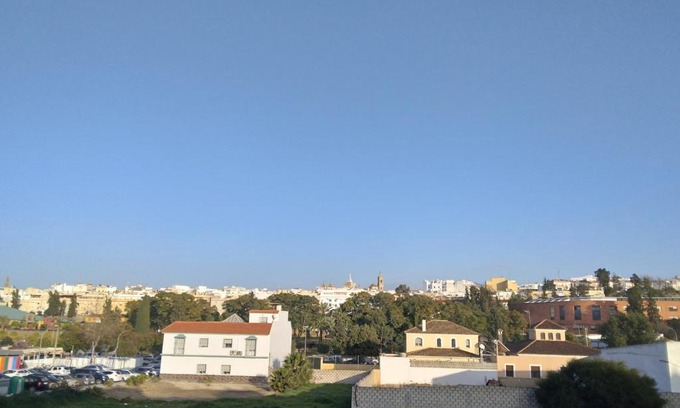 Marchena Apartment | Piso amplio y tranquilo en Marchena