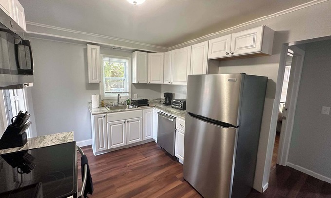 Oneonta Apartment | Pitcher's Paradise Apt 3 All Star Baseball Rentals
