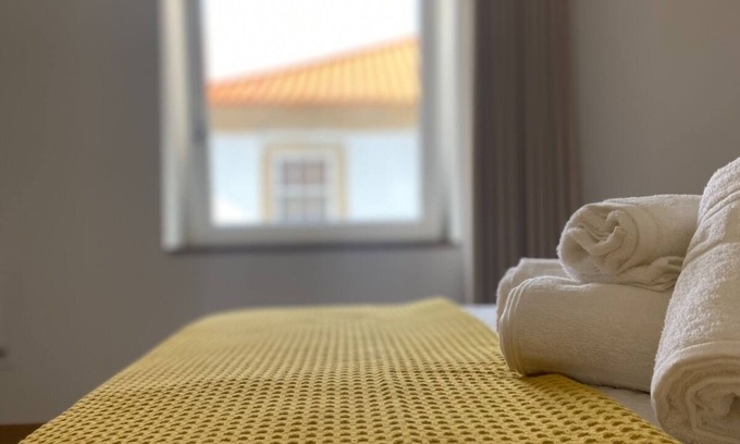 Ponte de Lima Apartment | Plátanos & River Views III