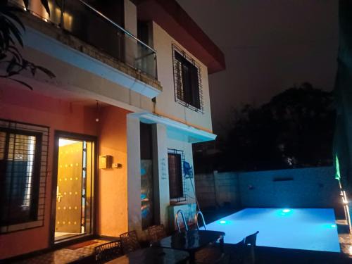 Lonavala Villa | Planet C villa - 3 BHK with private swimming pool