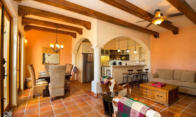 Nopolo House | Pleasant 2 Bed 2 bath, Close to community Pool and Wine bar in Founder area