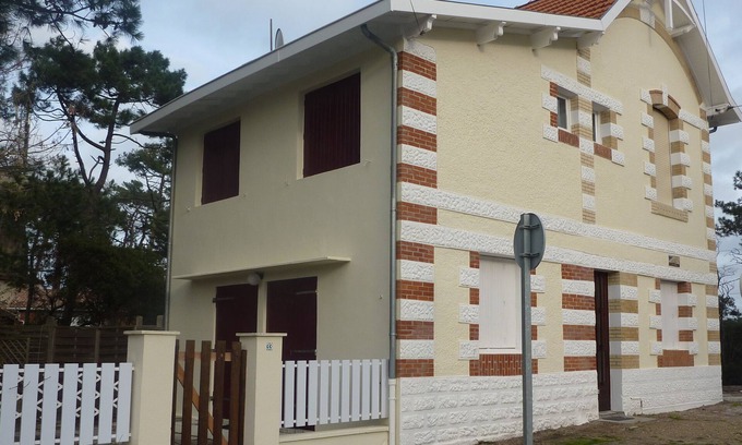 Lacanau-Ocean Villa | Pleasant comfortable villa with enclosed garden