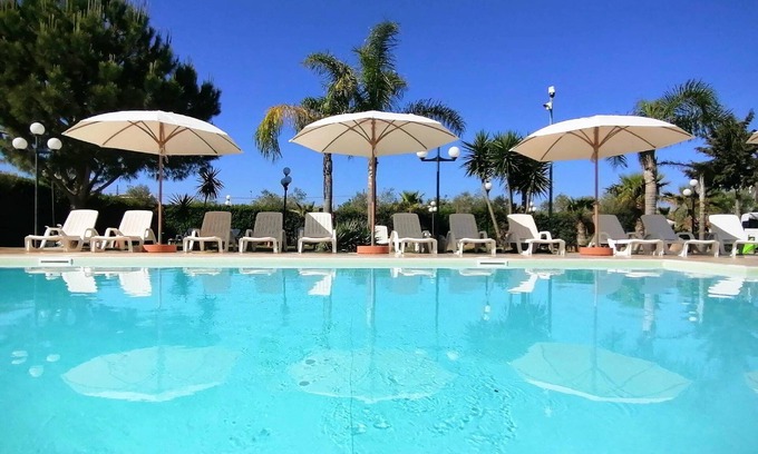 Marsala Other | Pleasant flat with terrace, swimming pool