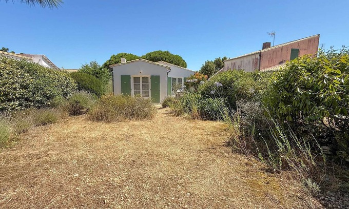 La Couarde-sur-Mer House | Pleasant house close to the beaches with garden