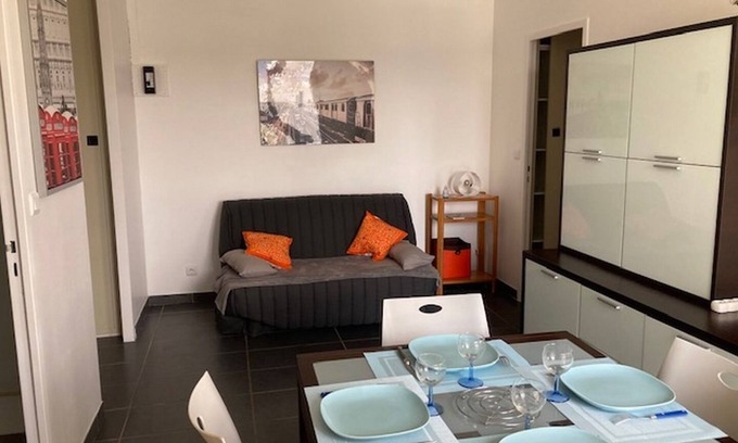 Lacanau-Ocean Apartment | Pleasant type 3 seafront apartment in Lacanau-Océan
