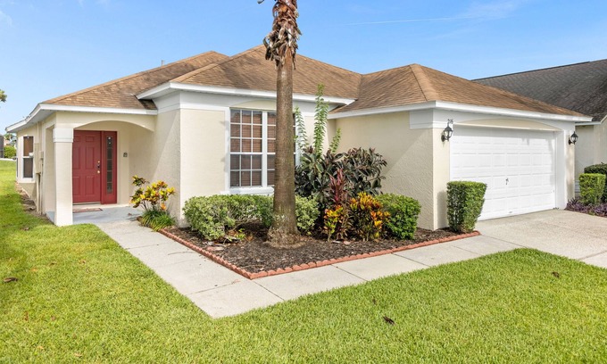 Westridge House | Pleasing4BD3BA Villa with Heated Pool/Dog Friendly/20min away from Disney