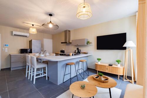 Bastide Saint-Louis Apartment | Plein centre - climatisé - à proximité cité médiévale