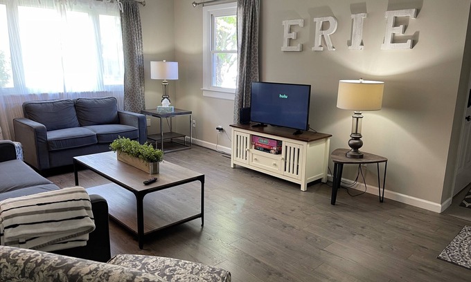Huron House | Plum Brook Duplex - Minutes from Cedar Point