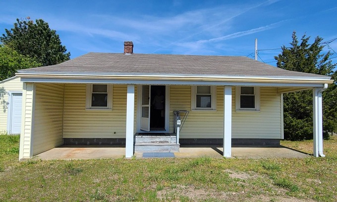 Newburyport House | plum island cottage