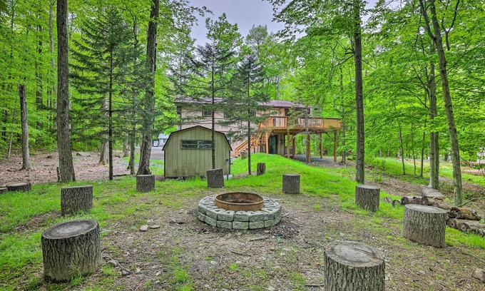 Locust Lake Village Cottage | Pocono Lake Chalet w/Deck, Fire Pit & Sunroom!