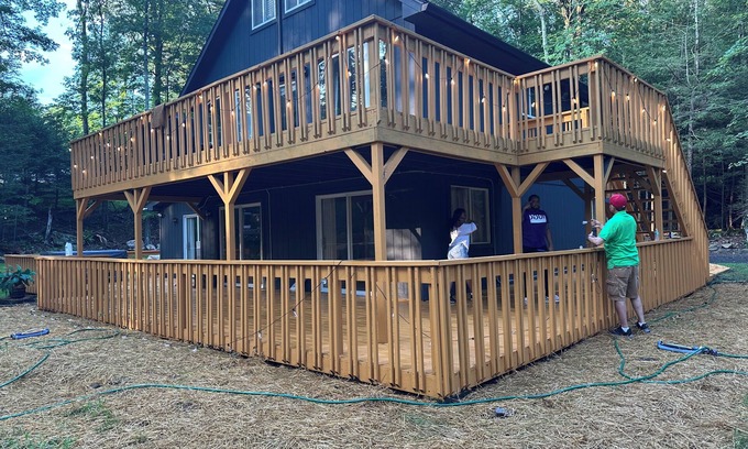 Cresco Ski Chalet | Pocono Sleep 16 Sauna Hot Tub + Private Acre + AC + King + Bunk Beds + Spa Bath