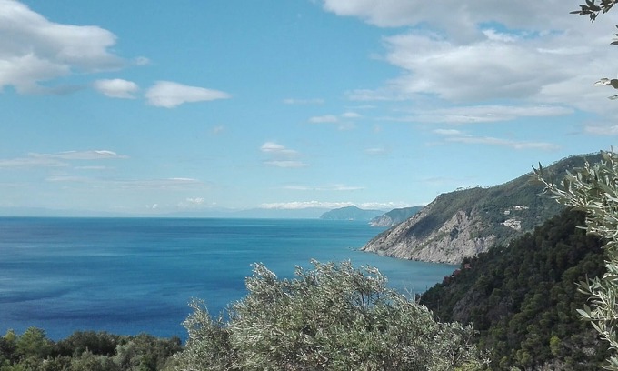 Montaretto Apartment | Poggio del Salice: Apt. Cinque Terre with terrace-4 people /Citra 011005LT0087