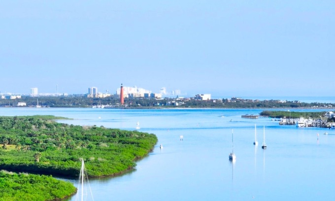 Point East Condo | Point East Paradise - Ocean & Pool View