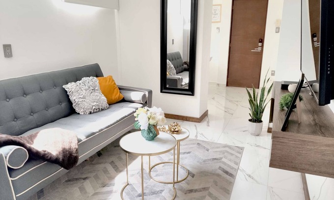 Los Morales Condo | Polanco Close to Shopping Malls 1BR 1BT