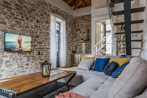 Kavala Villa | PomeGranate Suites