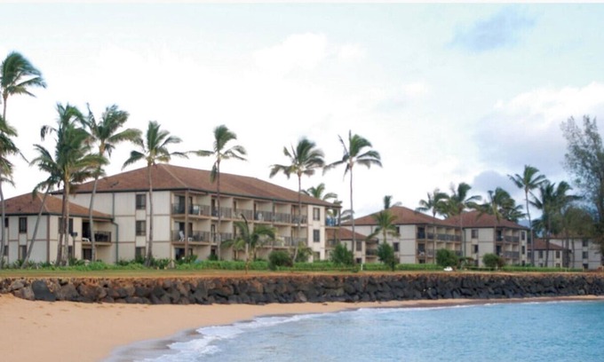 Kapaa Resort | Pono Kai Resort, 2 bedroom Ocean Front Accessible Condo