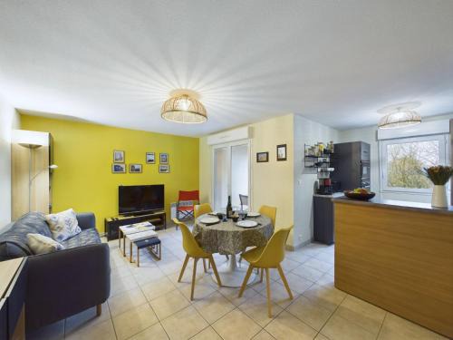 Pont-l'Abbe Apartment | Pont L'Abbé - Appartement pour 4 avec balcon
