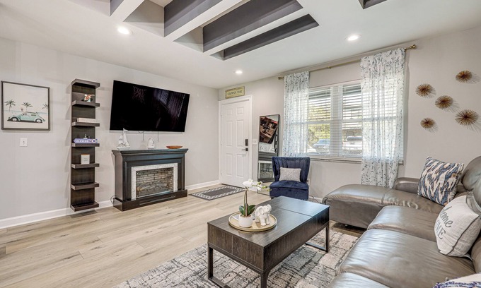Dolphin's Cove House | Ponte Vedra Beach Getaway w/Patio!