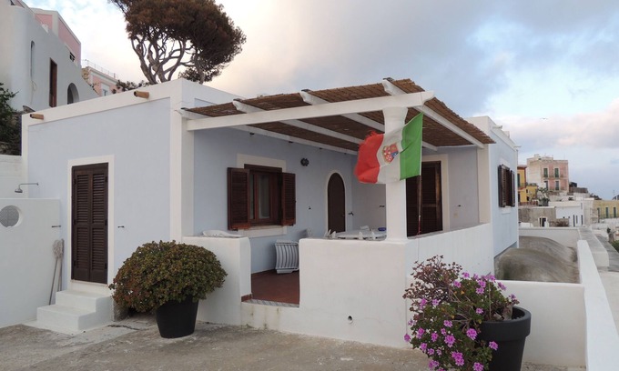 Ponza Villa | Ponza port, prestigious house, large terrace and amazing sea view