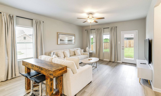 Princeton House | Pool Access: Modern Retreat in Lowry Crossing!