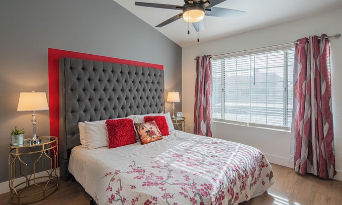 North Scottsdale Apartment | Pool Days Work Stays Laundry Made Easy