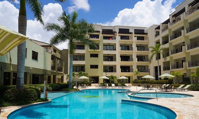 Kamay Apartment | ★Poolside 2BR/BA Condo @Palm Beach-3 min to the beach