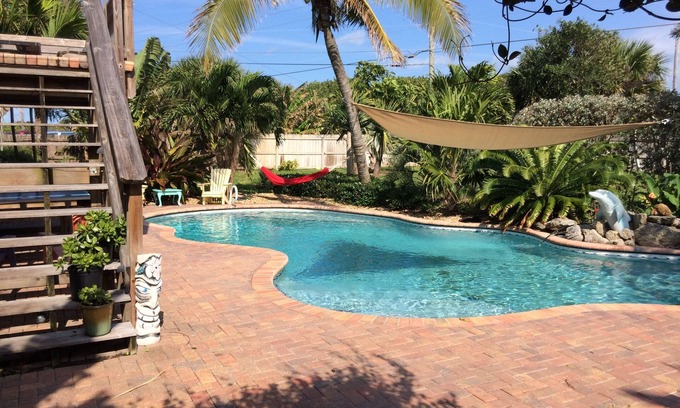 Dune Crest House | Poolside Retreat 100 steps to the OCEAN Pet Friendly NO SMOKING