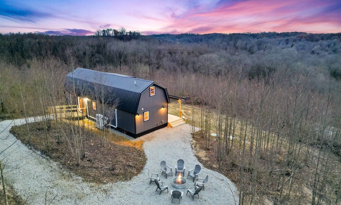 McArthur Cabin | Poplar Ridge | Hocking Hills