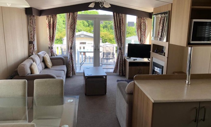 Bembridge House | Popular property in Bembridge